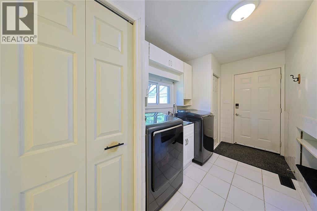 1309 INDIAN ROAD - 15