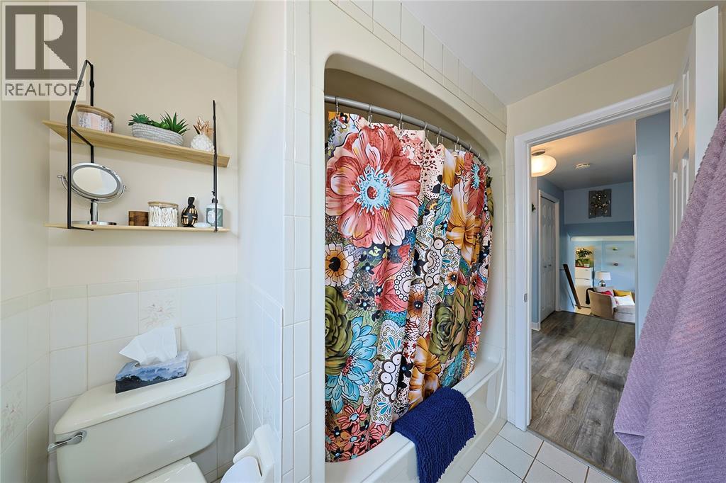 1309 INDIAN ROAD - 22