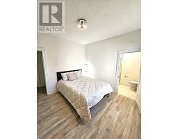 184 Prospect Street, Newmarket, ON L3Y3T6 Photo 12
