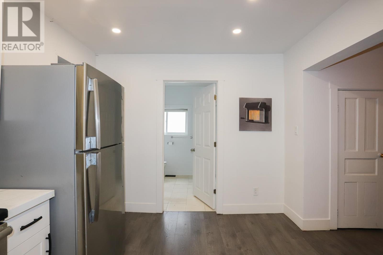 404 John ST - 19
