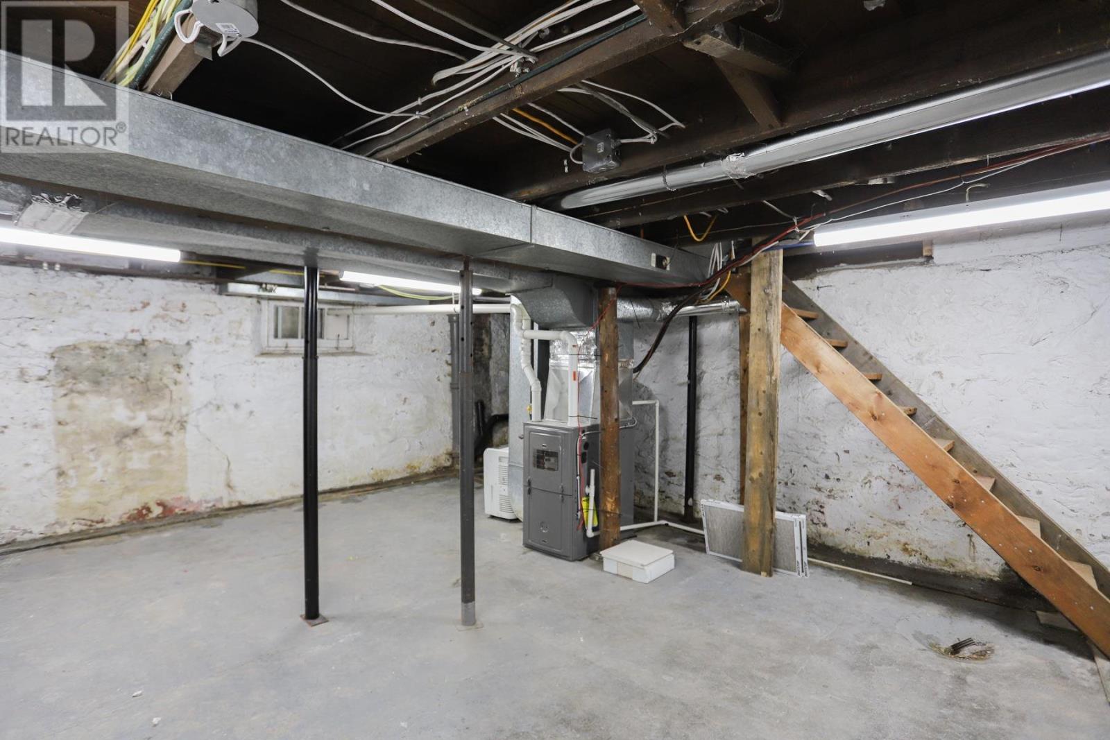 404 John ST - 43