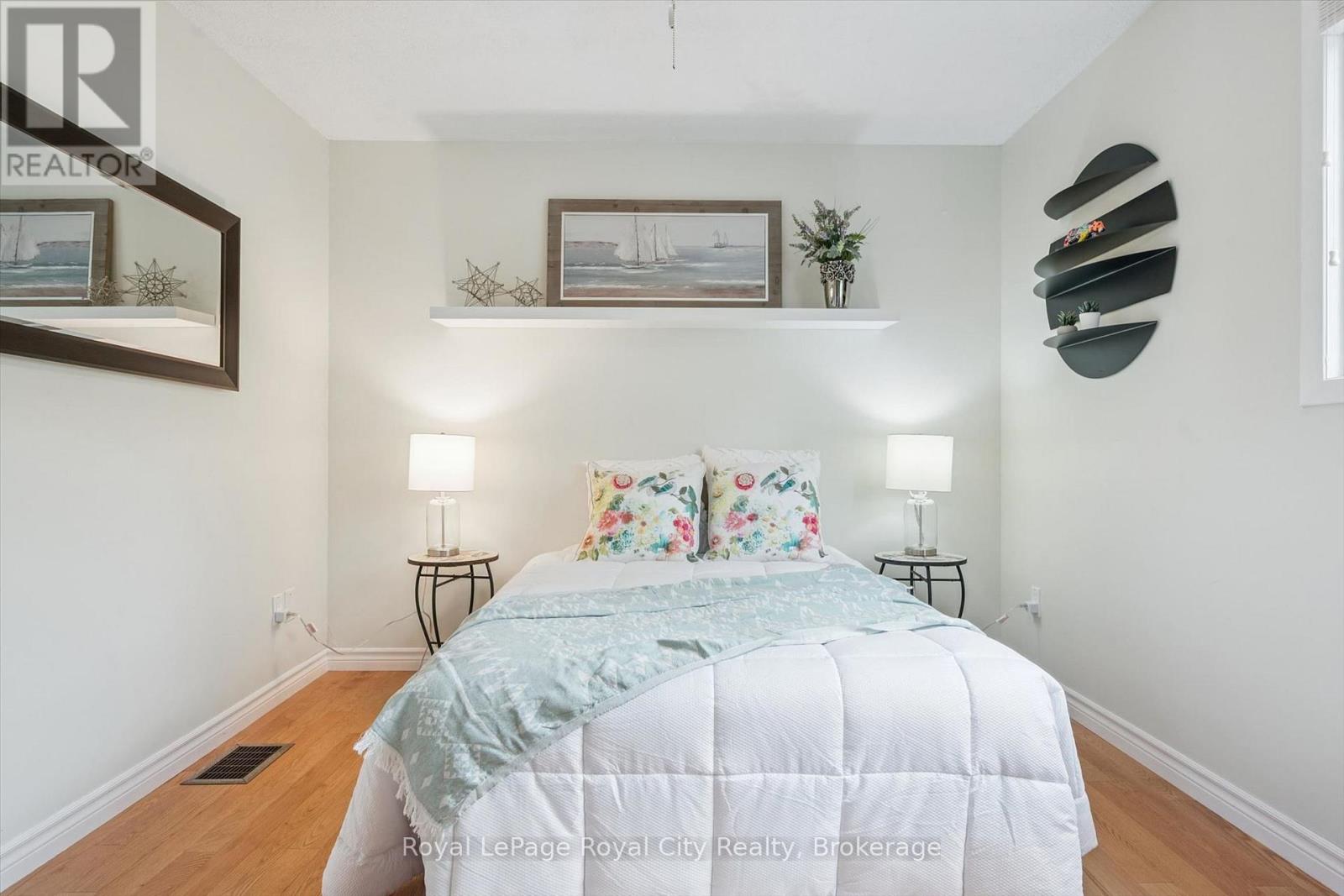 #30 383 EDINBURGH ROAD S - Image 27