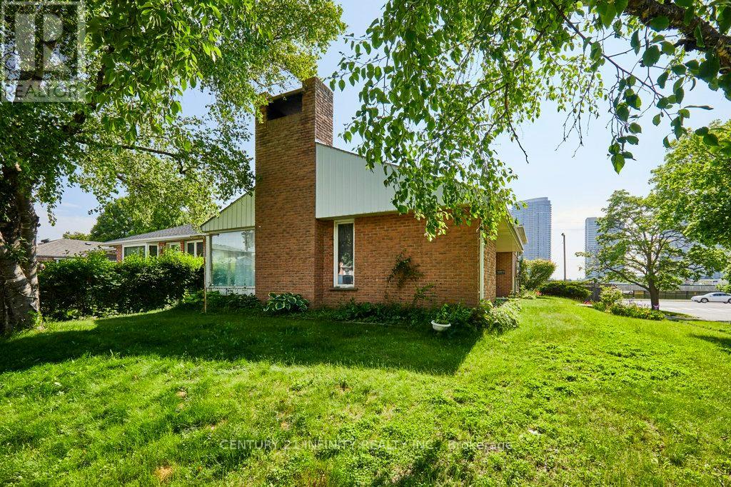 1 GOODLAND GATE - 29