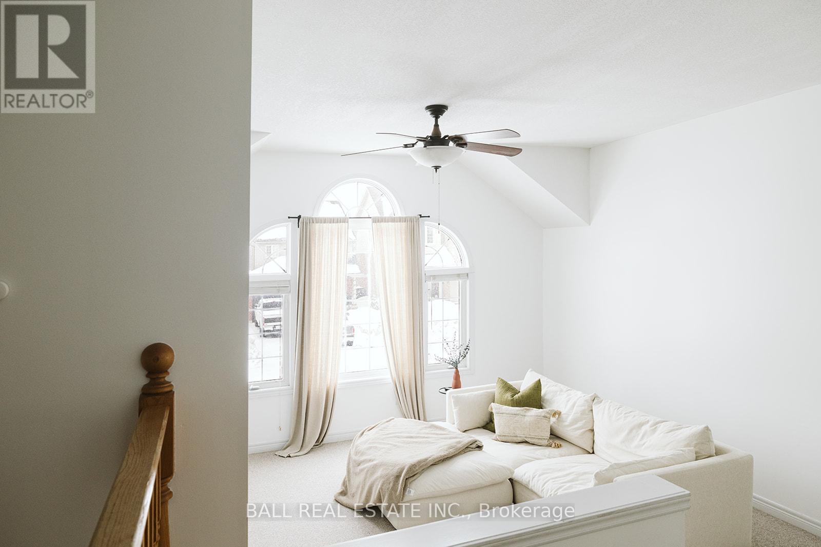 66 HIGHLANDS CRESCENT - 26