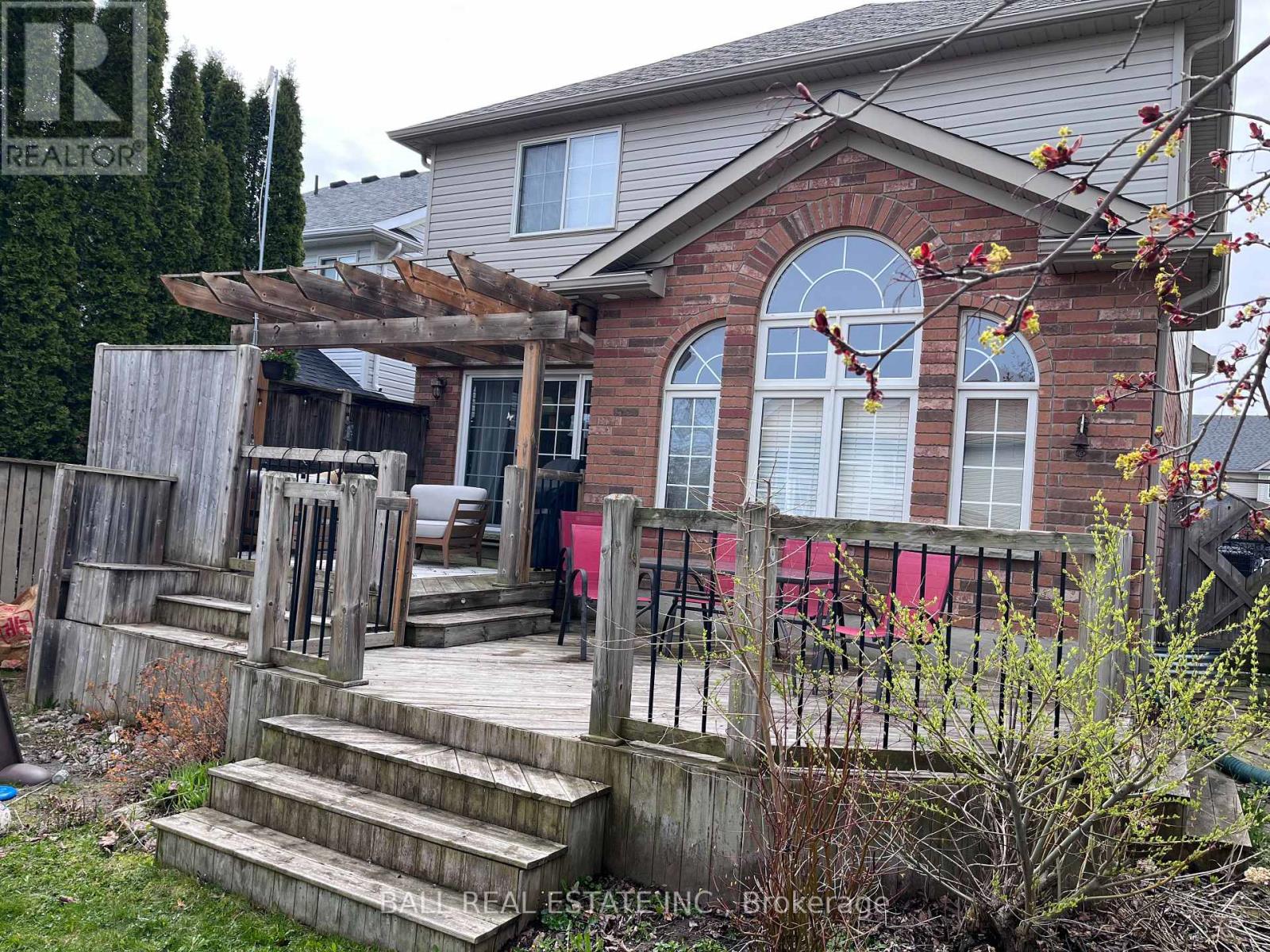 66 HIGHLANDS CRESCENT - 3