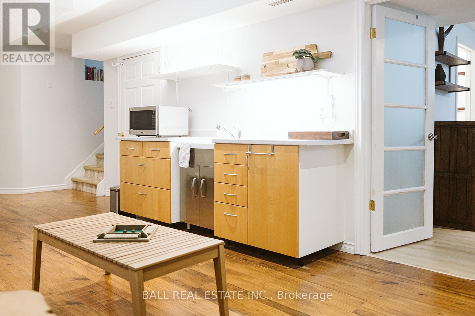 66 HIGHLANDS CRESCENT - 43