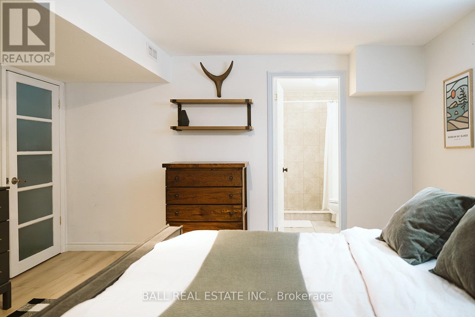 66 HIGHLANDS CRESCENT - 46