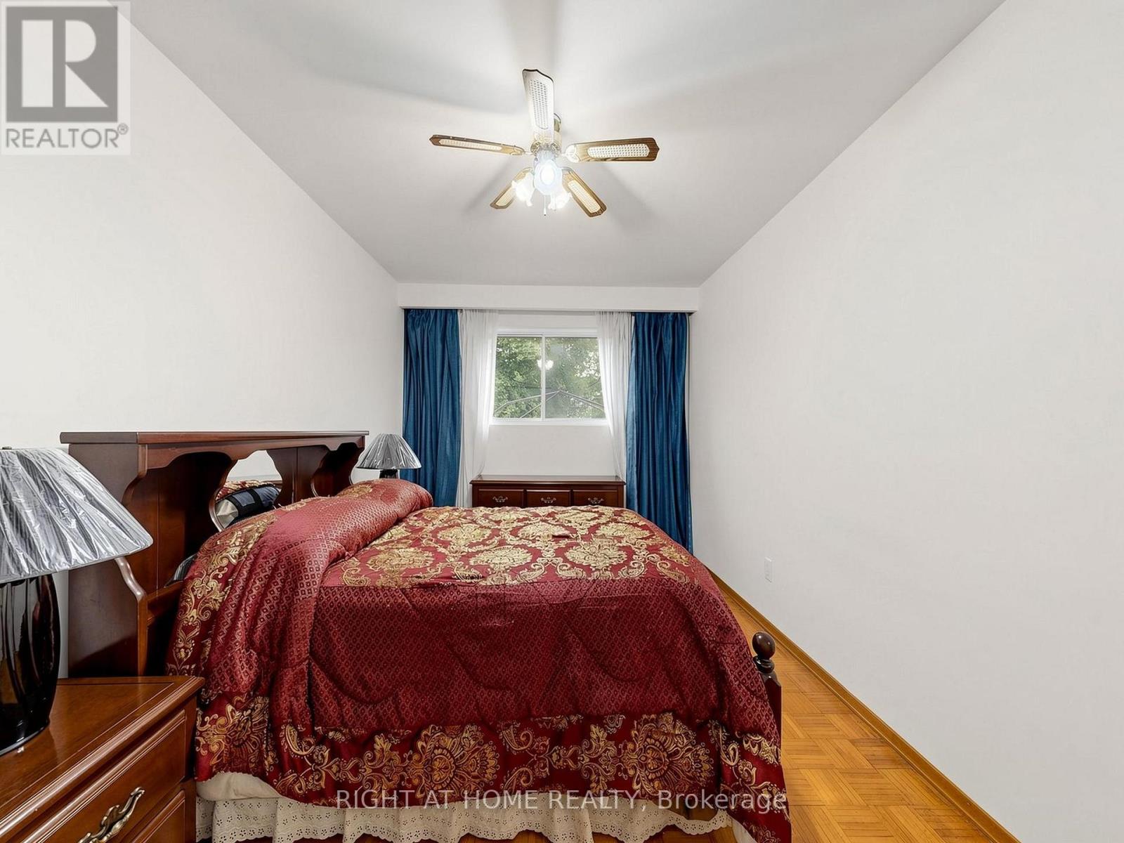 227 APACHE TRAIL - 21
