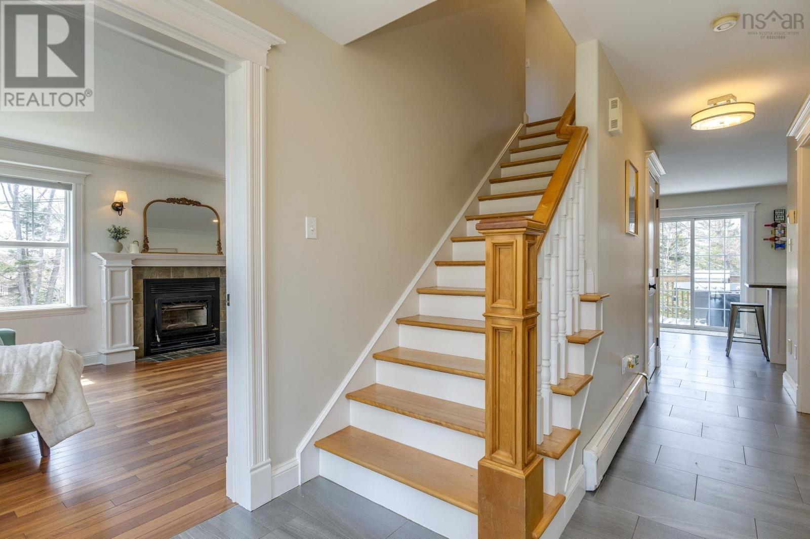 48 Gleneagles Drive - 3