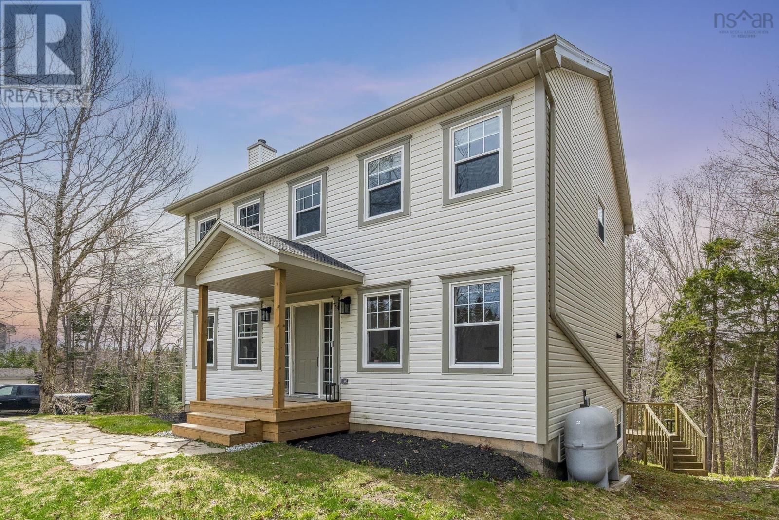 48 Gleneagles Drive - 1