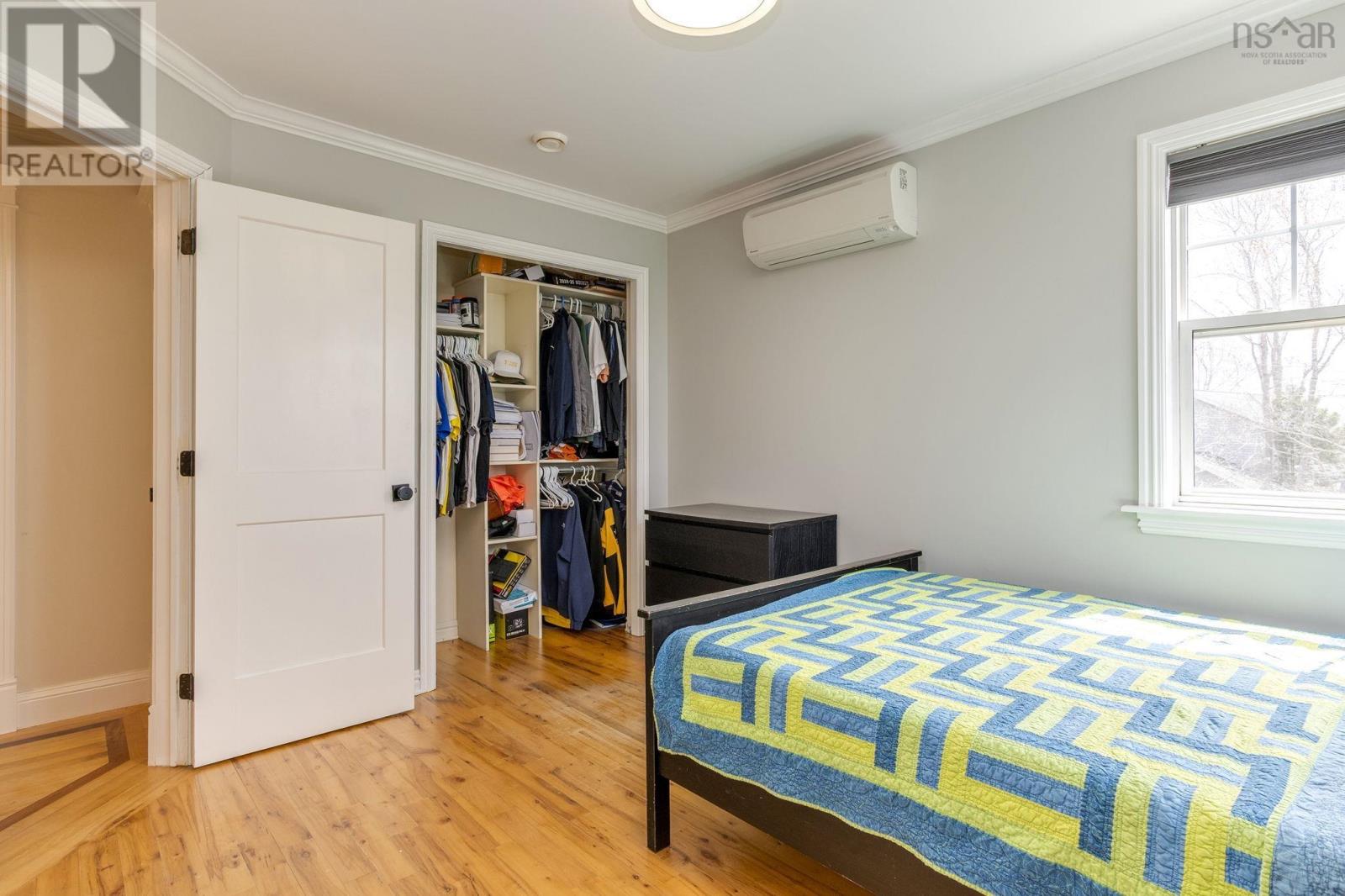48 Gleneagles Drive - 35