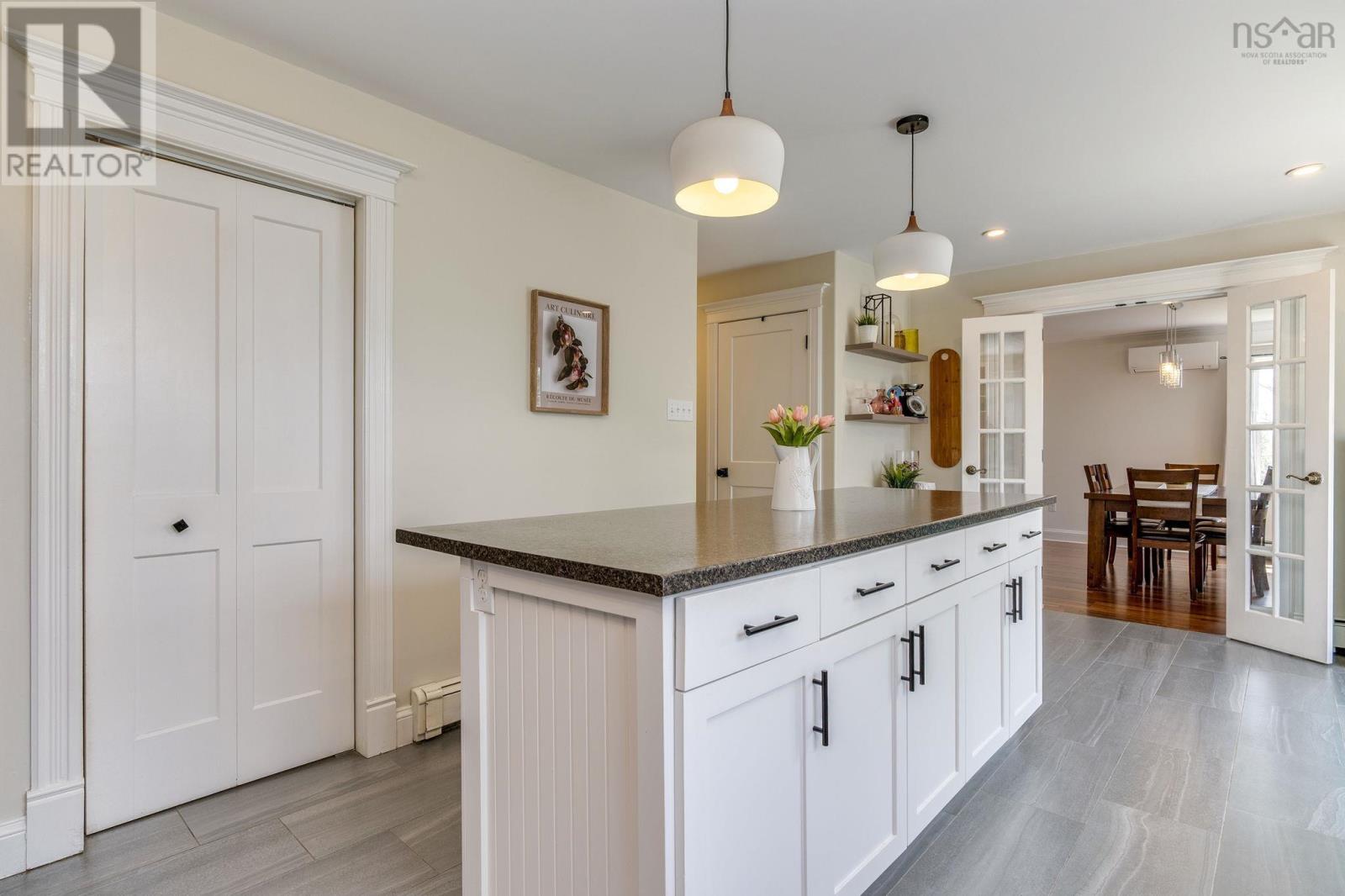 48 Gleneagles Drive - 13