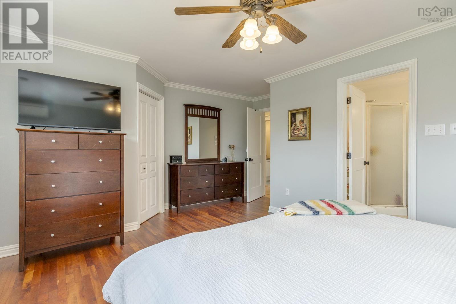 48 Gleneagles Drive - 22