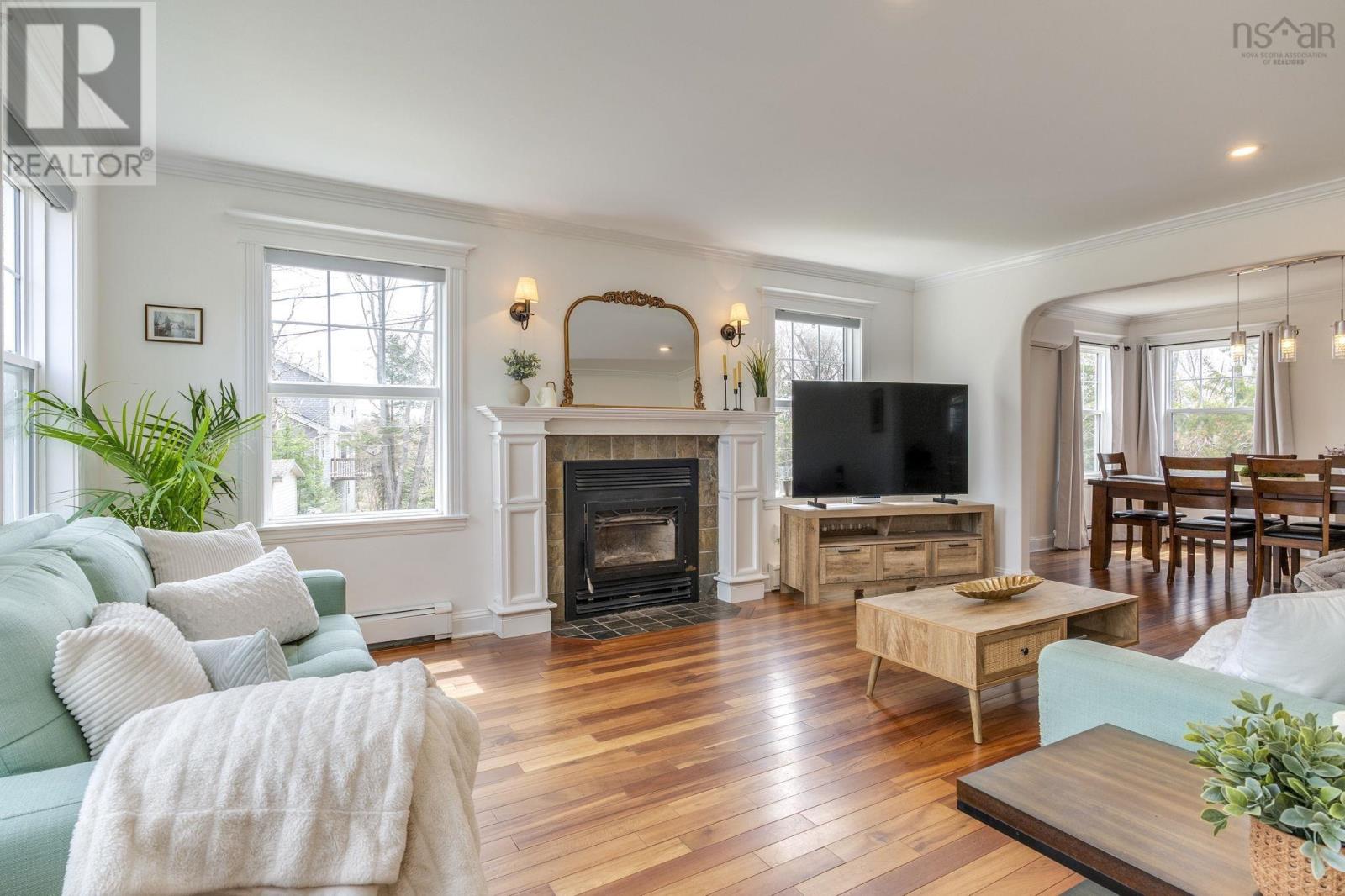 48 Gleneagles Drive - 5