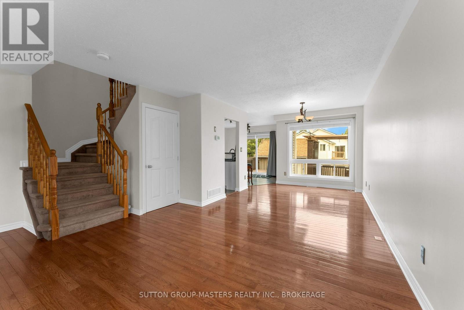 1896 BERRYWOOD CRESCENT - Image 10