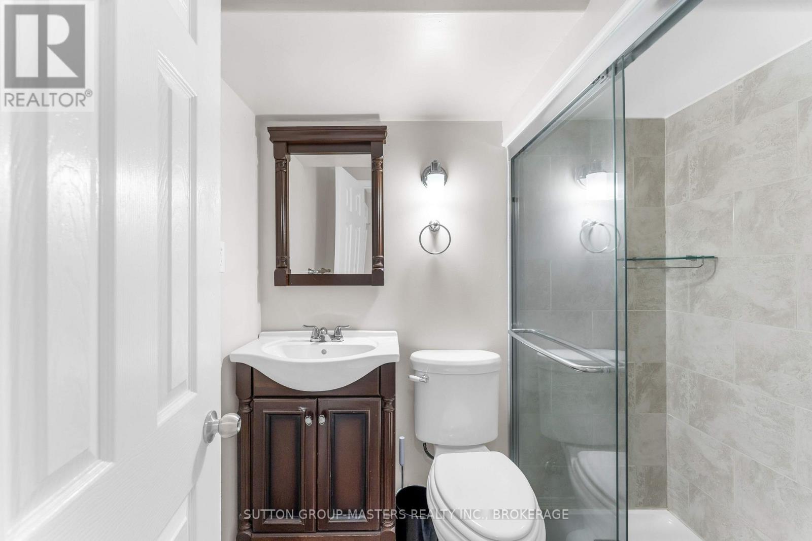 1896 BERRYWOOD CRESCENT - Image 39