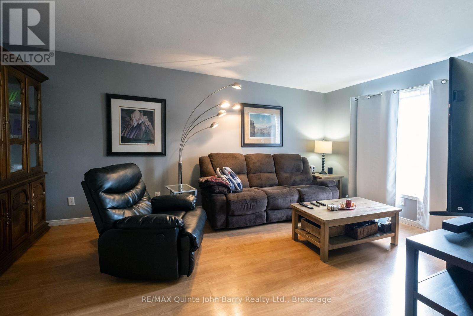 152 NICHOLAS STREET - 6