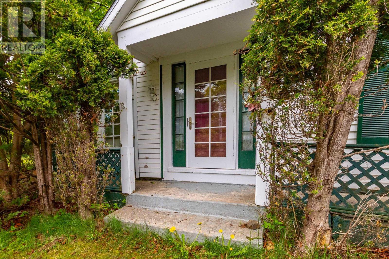 2526 Highway 1 - 15