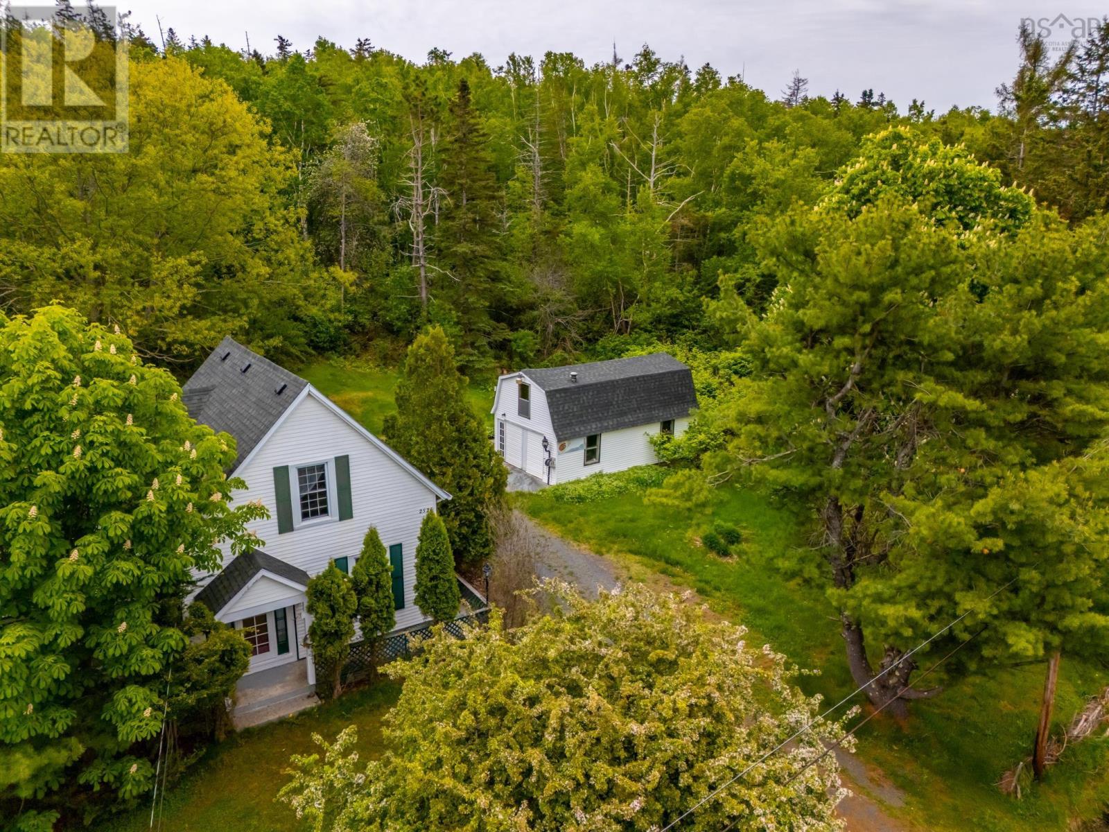 2526 Highway 1 - 45