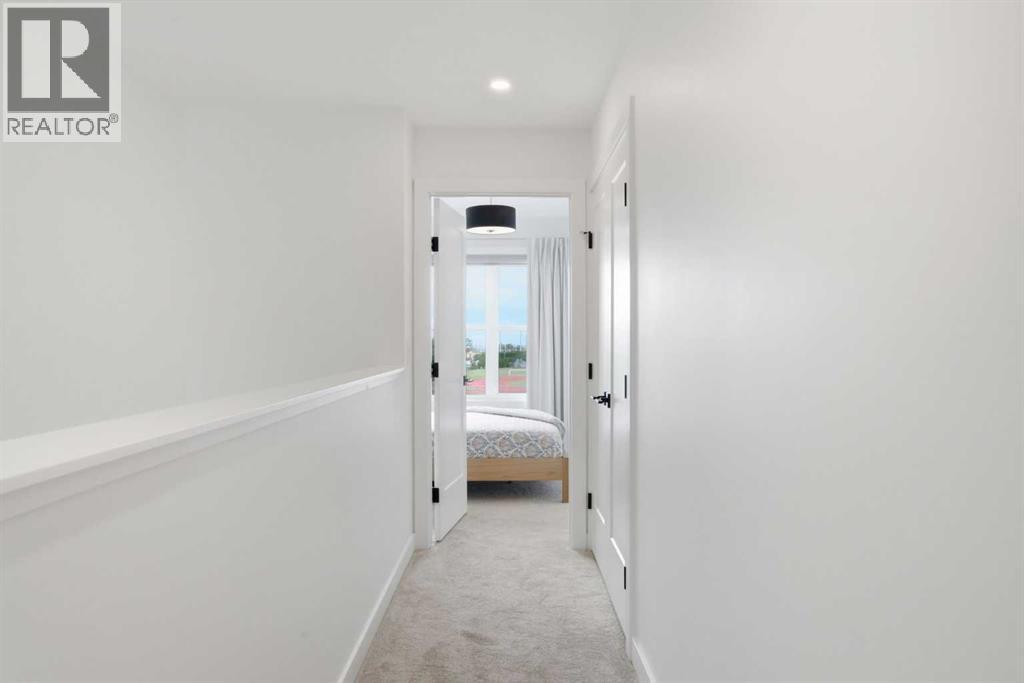 5111 19 Street SW - 36