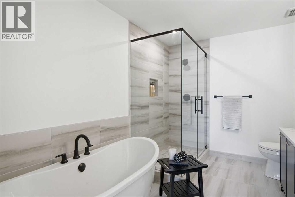 5111 19 Street SW - 34