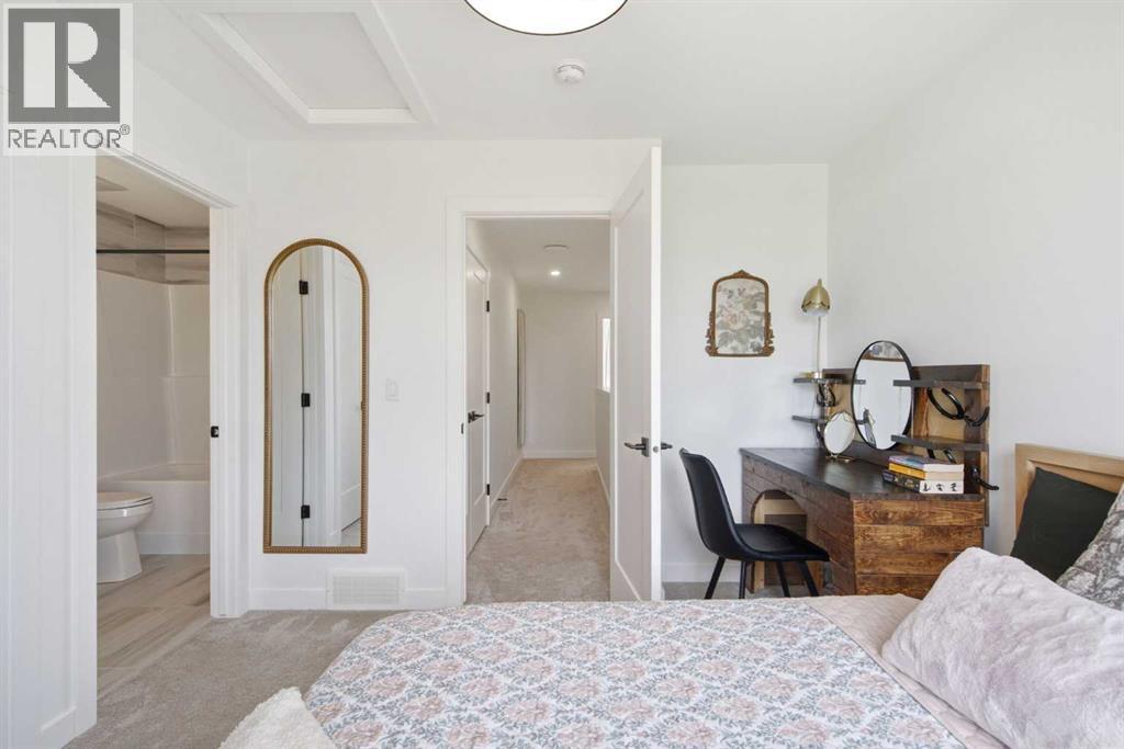 5111 19 Street SW - 39
