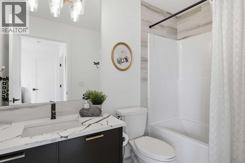 5111 19 Street SW - 41