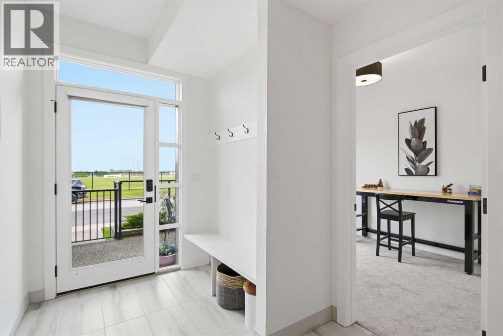 5111 19 Street SW - 6