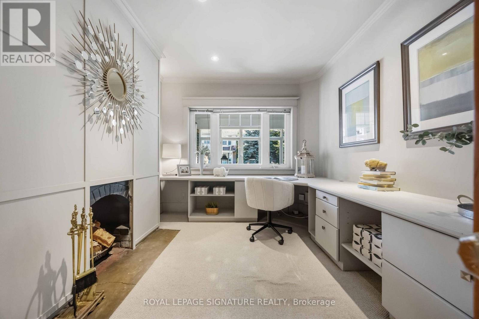 110 GILLARD AVENUE - 12