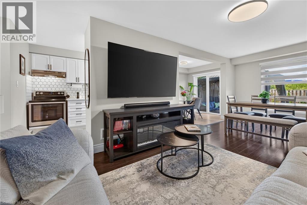 226 DICENZO Drive - Image 20