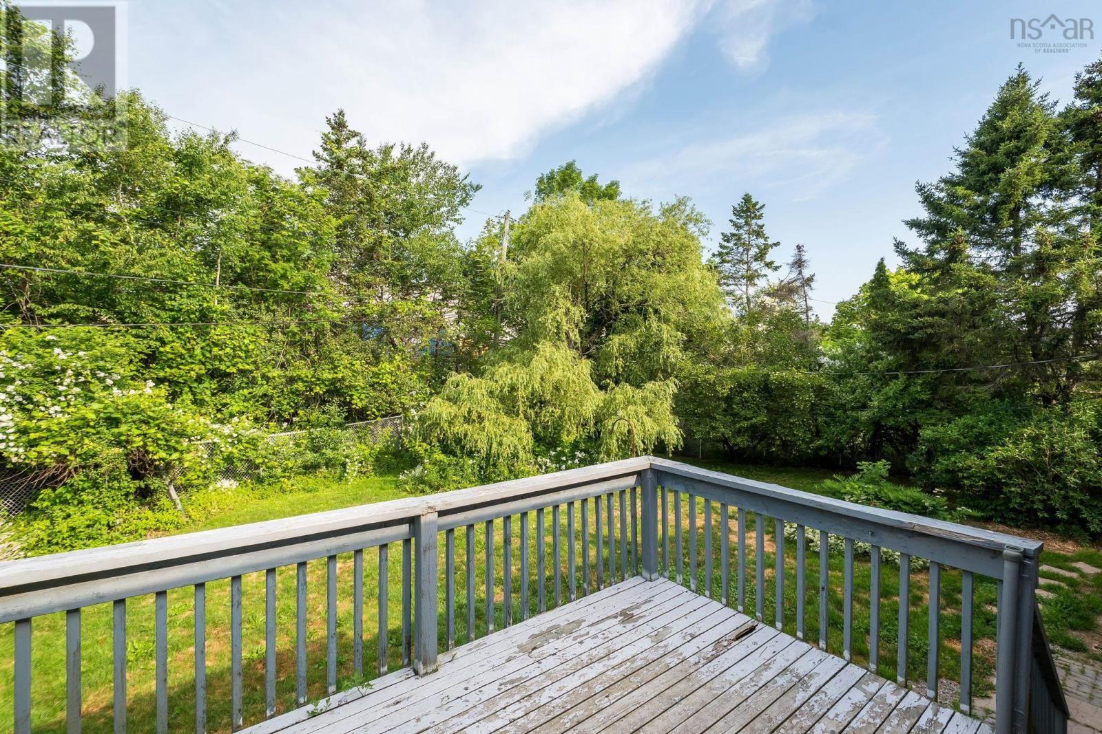 59 Hollyoake Lane - 34
