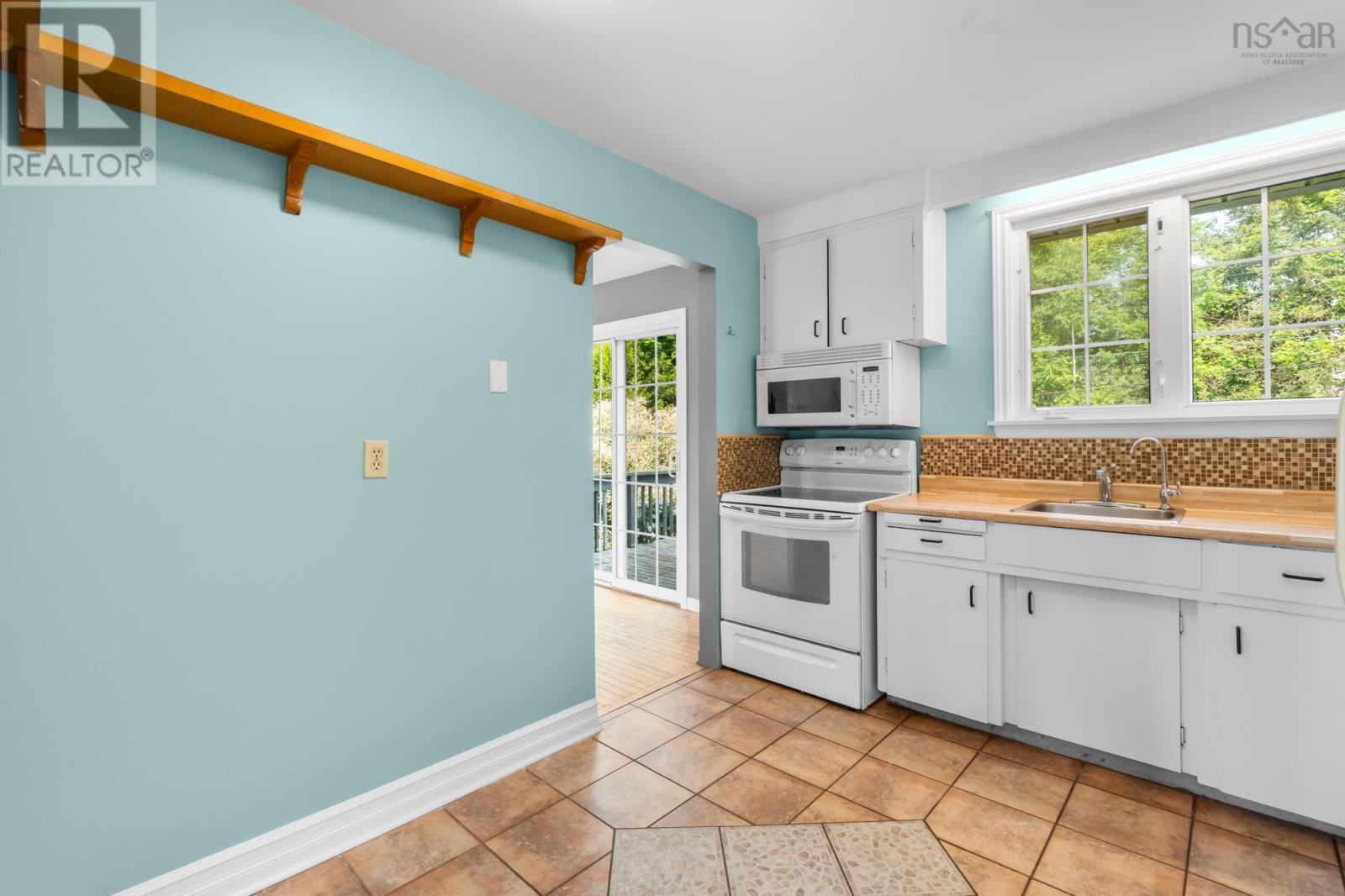59 Hollyoake Lane - 8