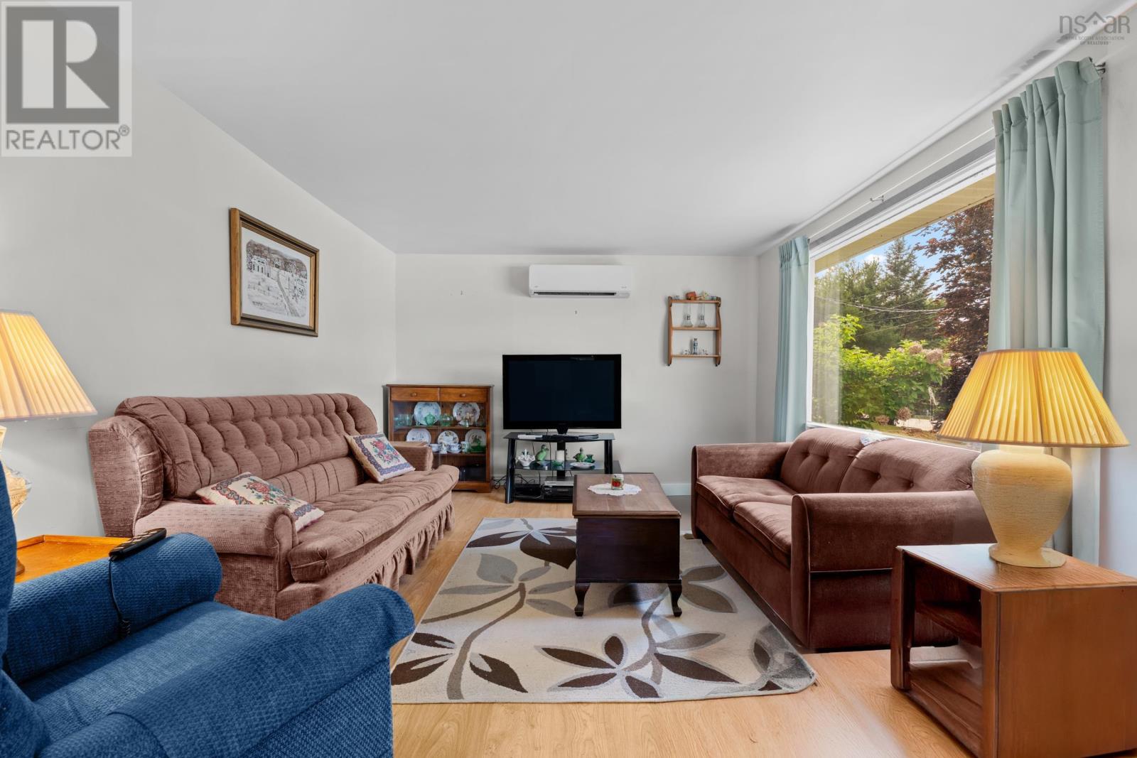108 Middle River Road - 6
