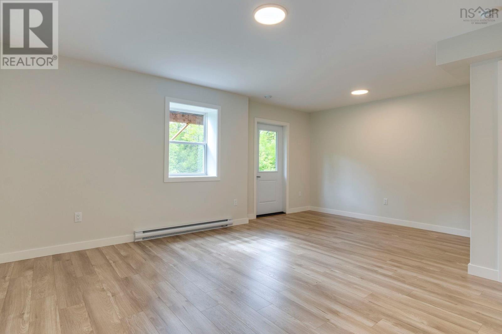 DA-59 201 Darner Drive - 35