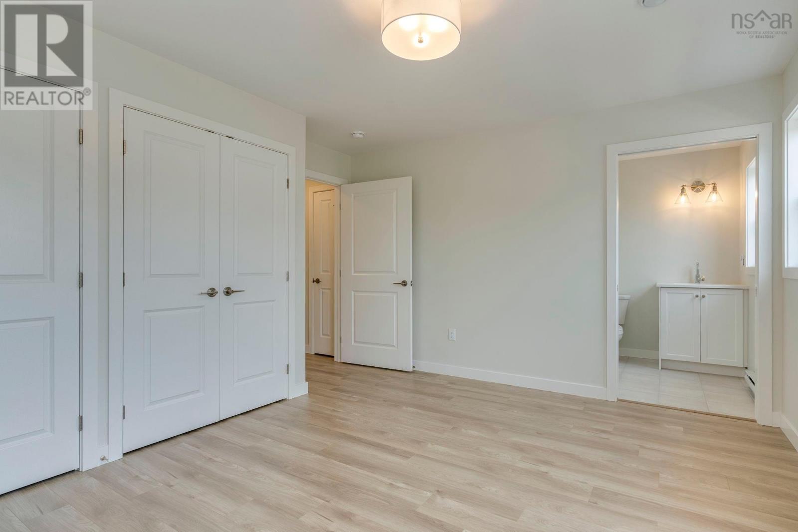 DA-59 201 Darner Drive - 24