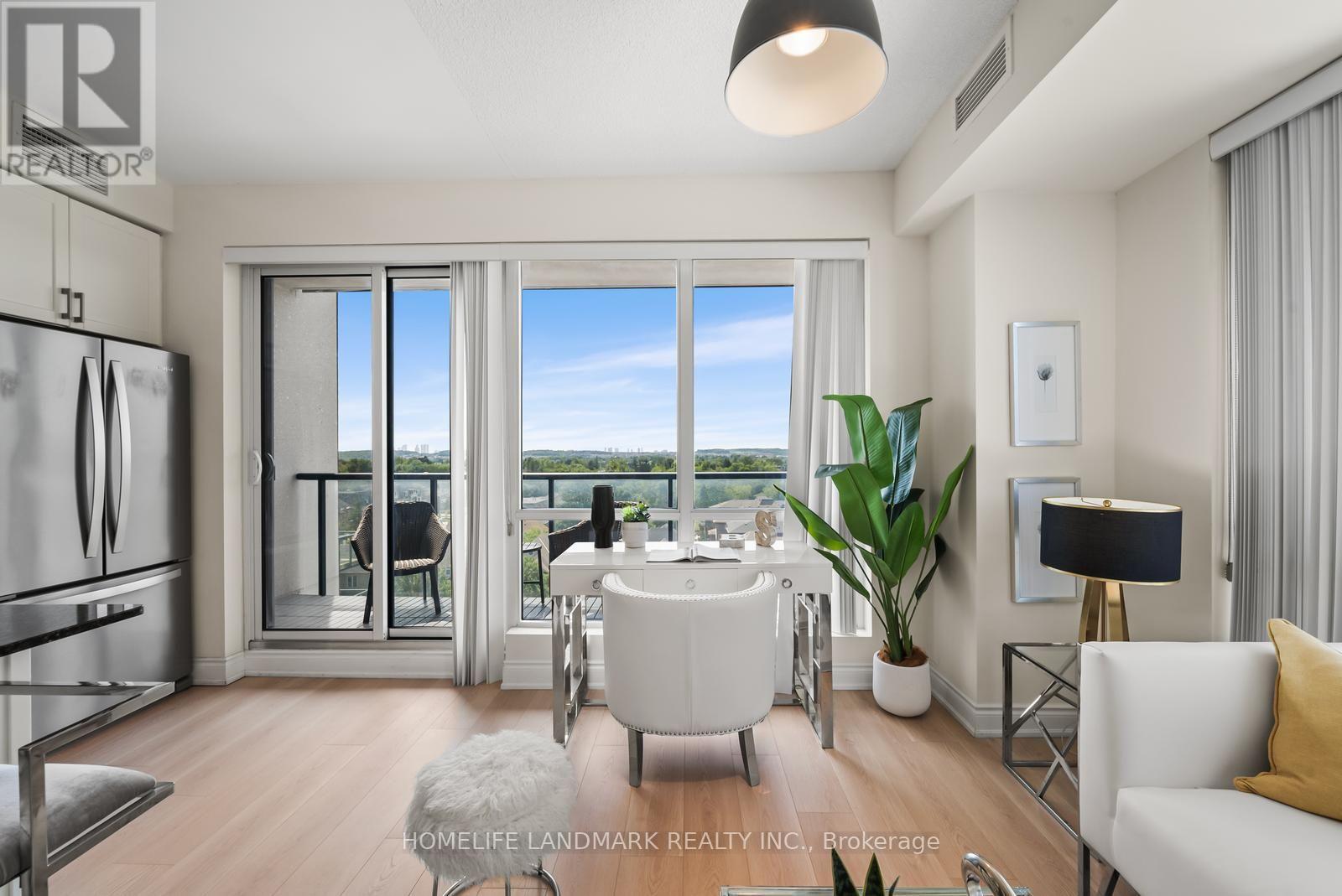 #702A 9088 YONGE STREET - 10