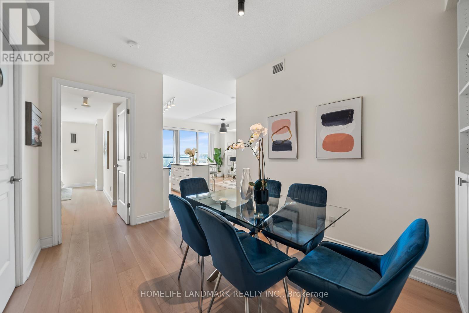#702A 9088 YONGE STREET - 12