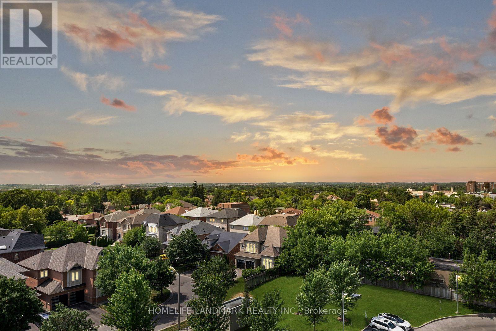 #702A 9088 YONGE STREET - 22