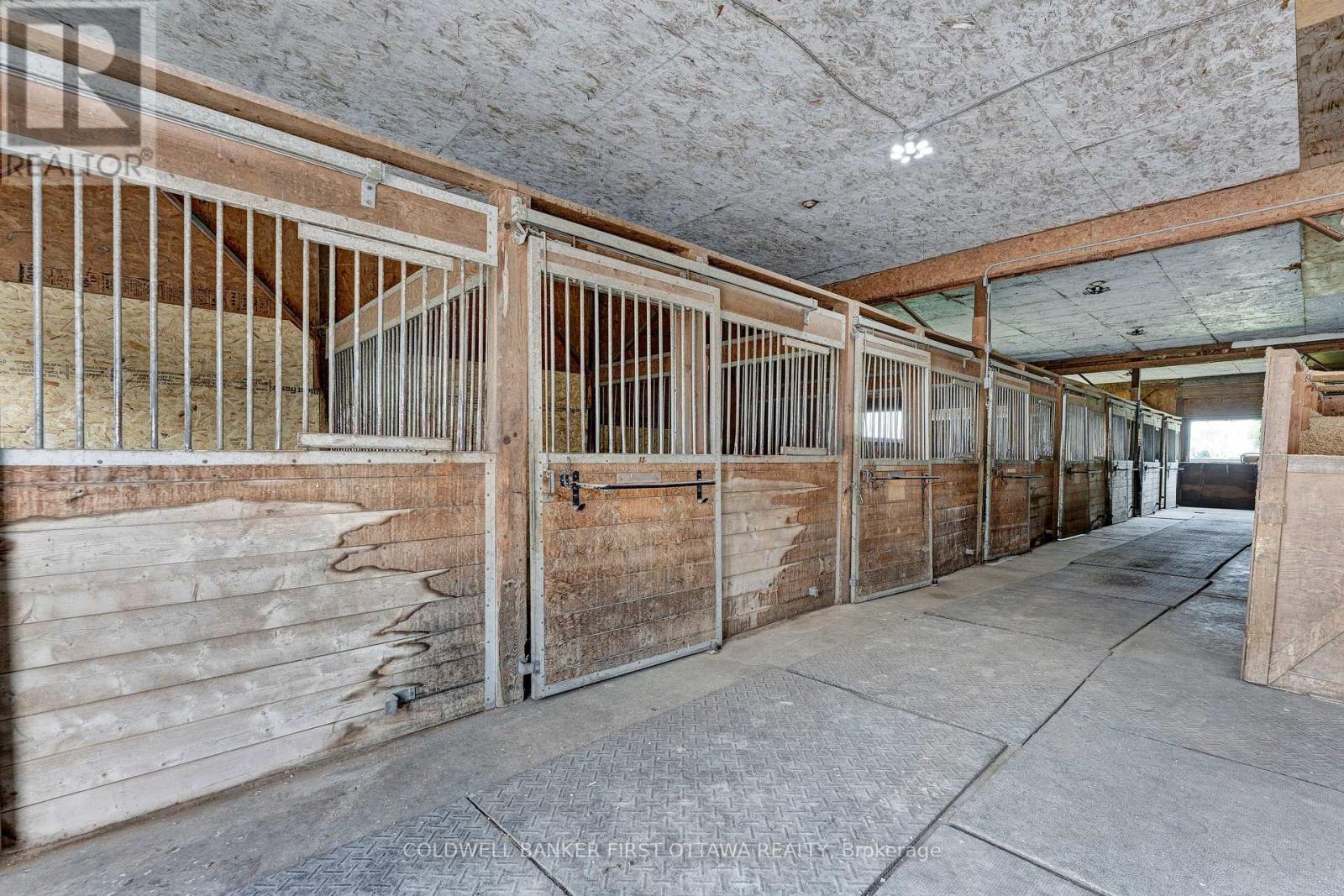 4655 Appleton Side Road — photo 40
