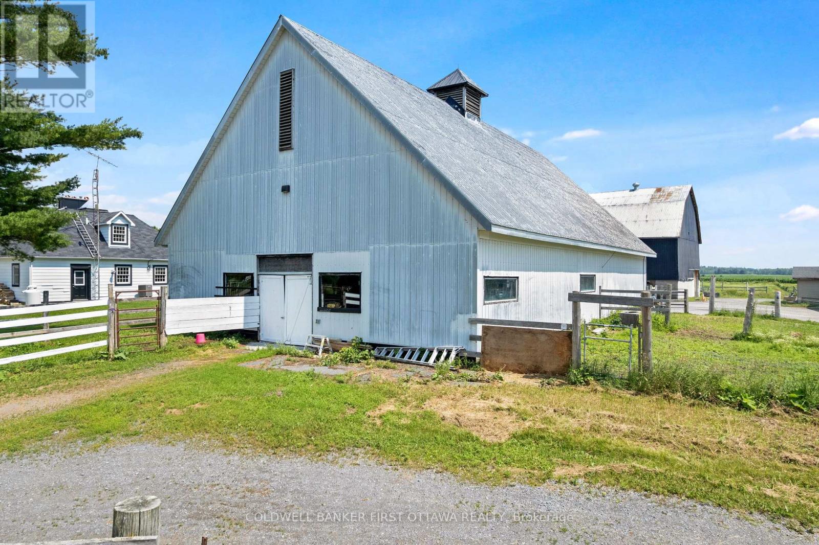 Attached to second barn is foaling barn