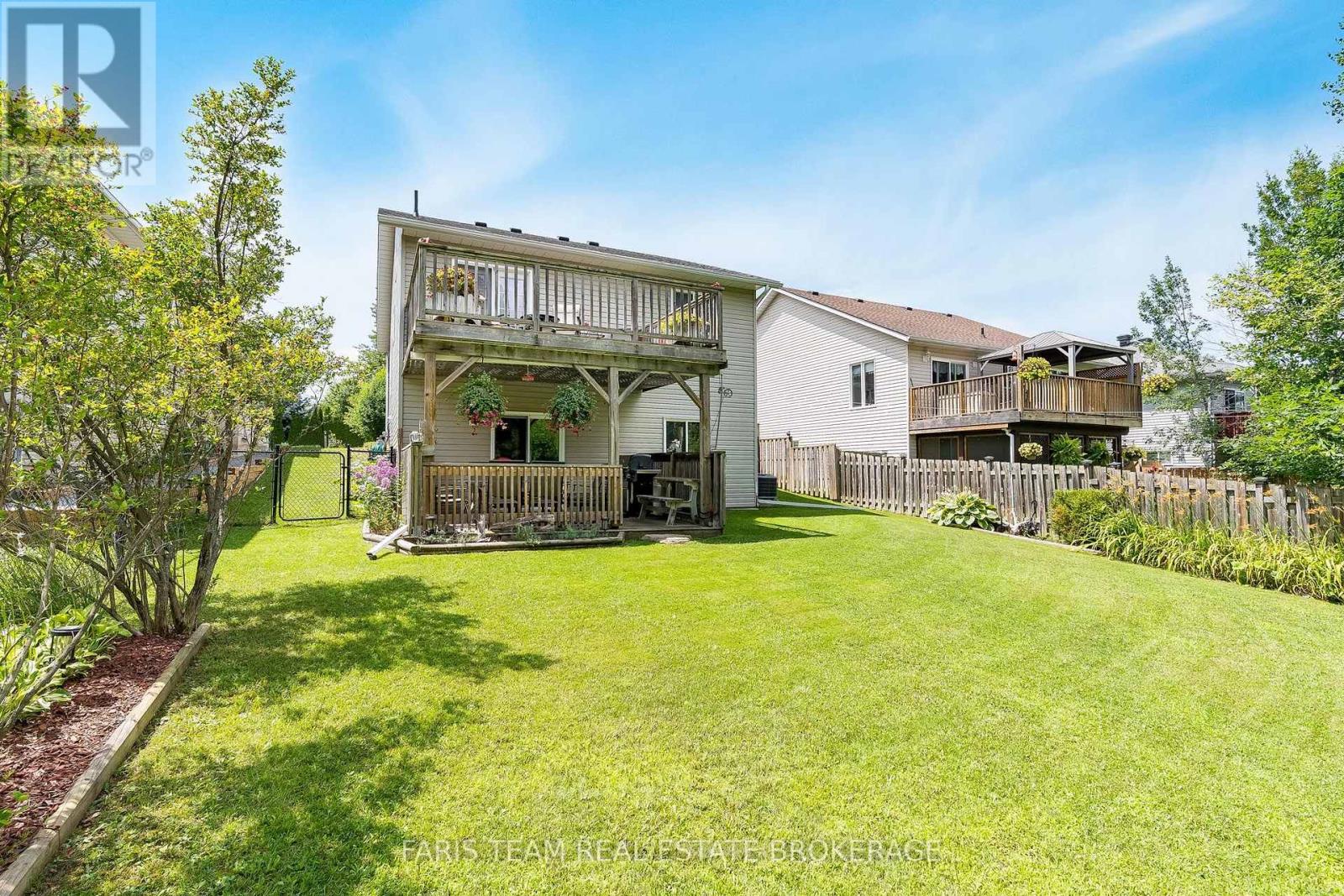 47 GEORGIAS WALK - 34