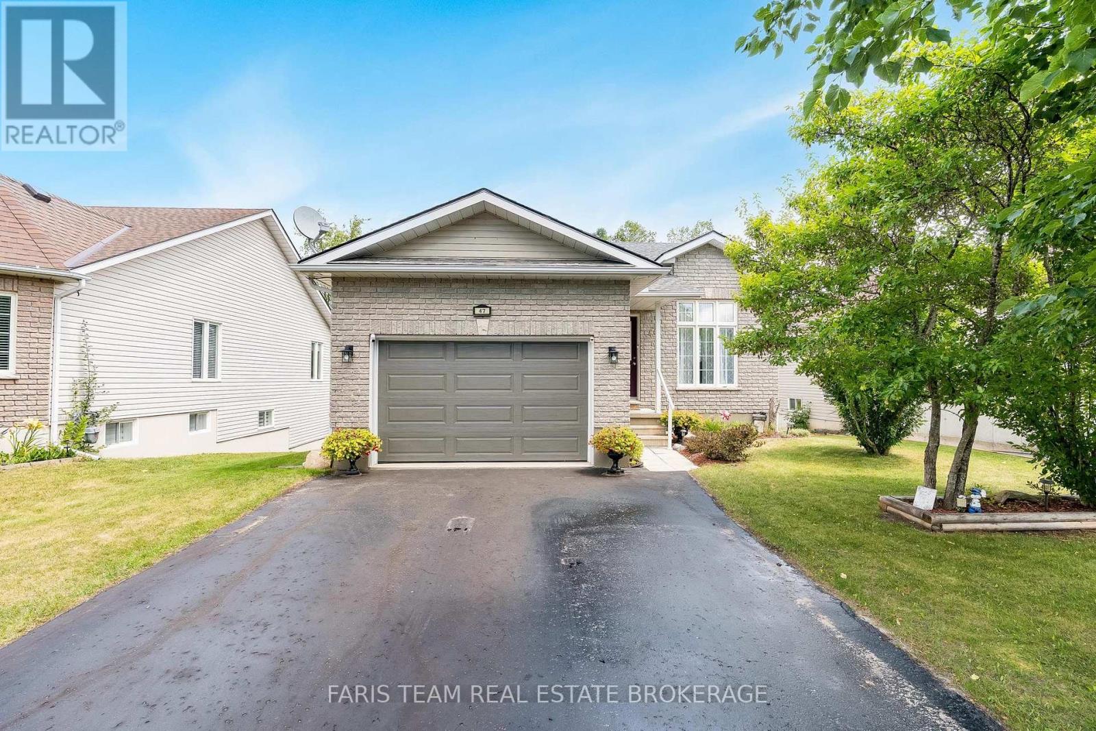47 GEORGIAS WALK - 4
