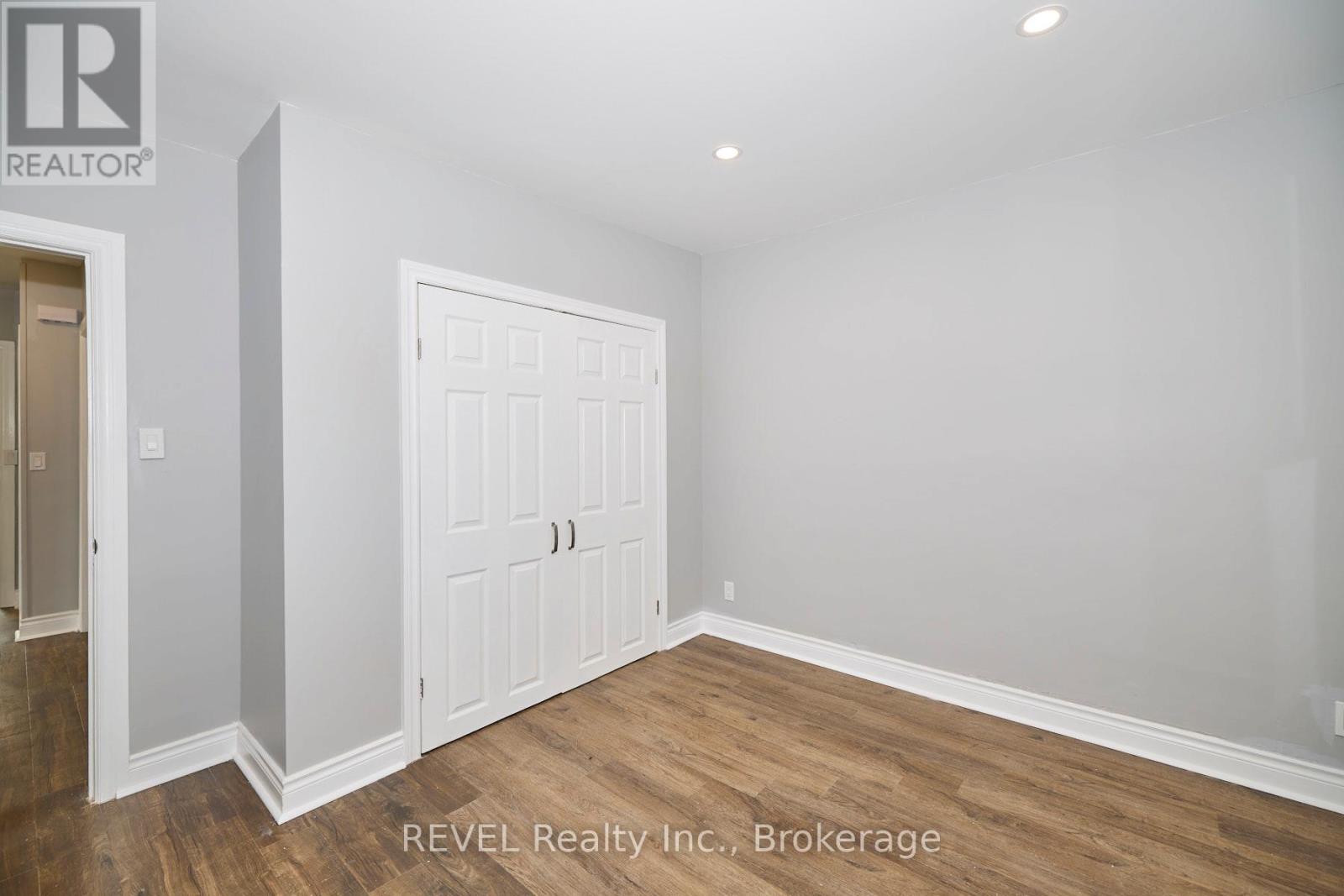 43 COSBY AVENUE - 9