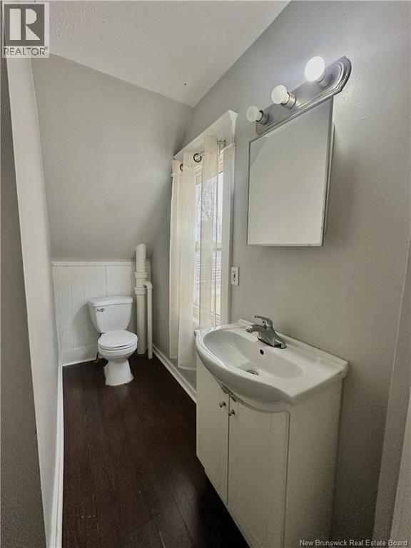 146 Dominion Street - 9