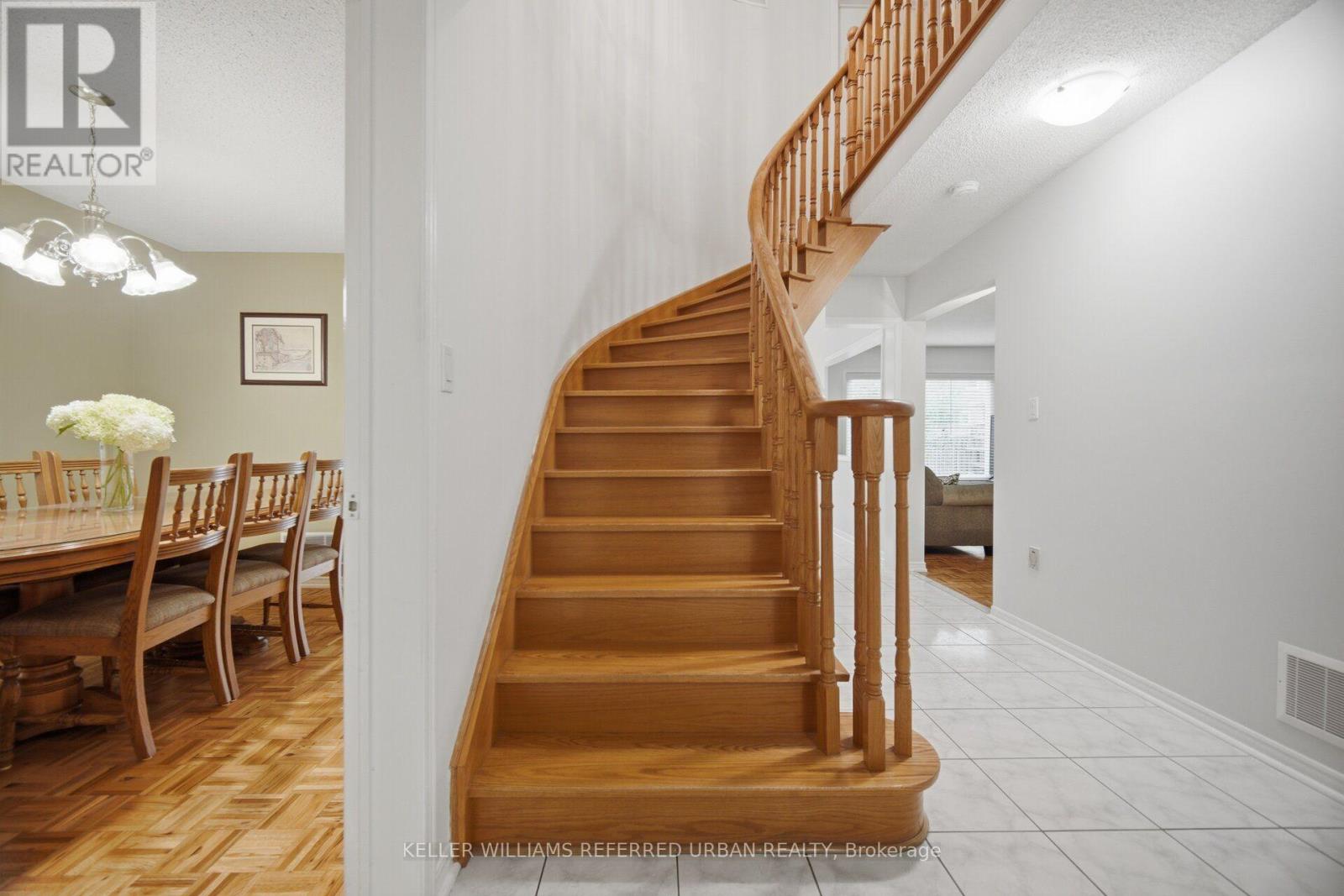 19 SOFTNEEDLE AVENUE - 16