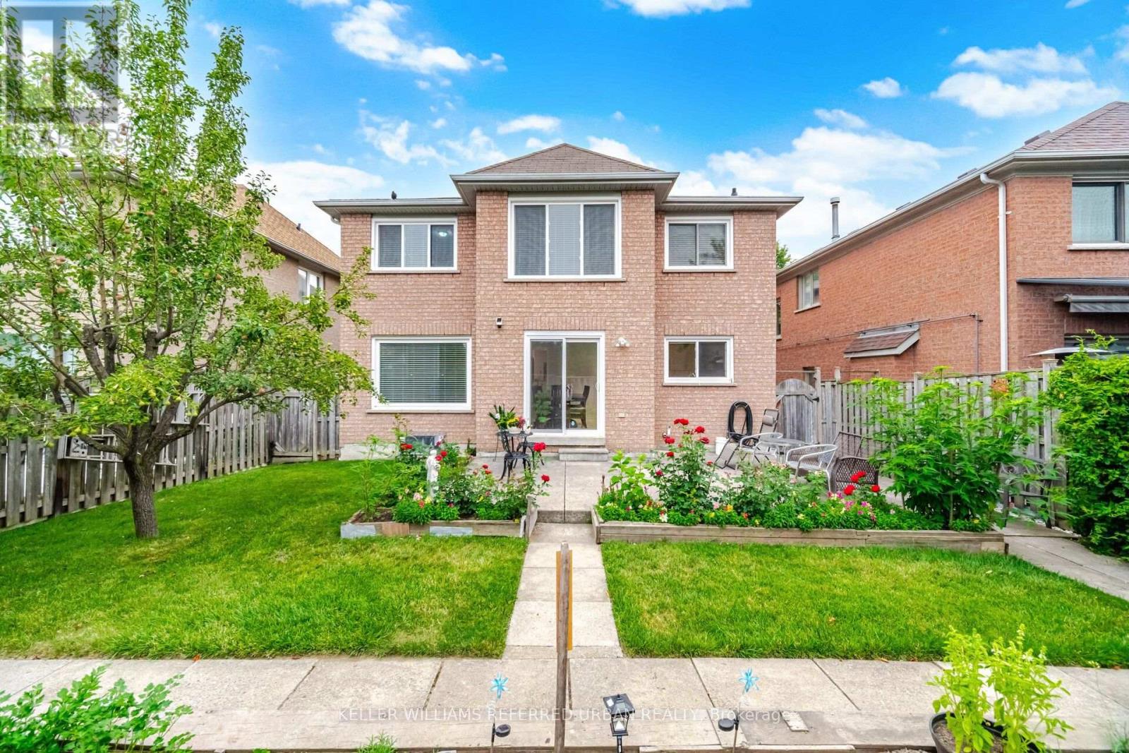 19 SOFTNEEDLE AVENUE - 40