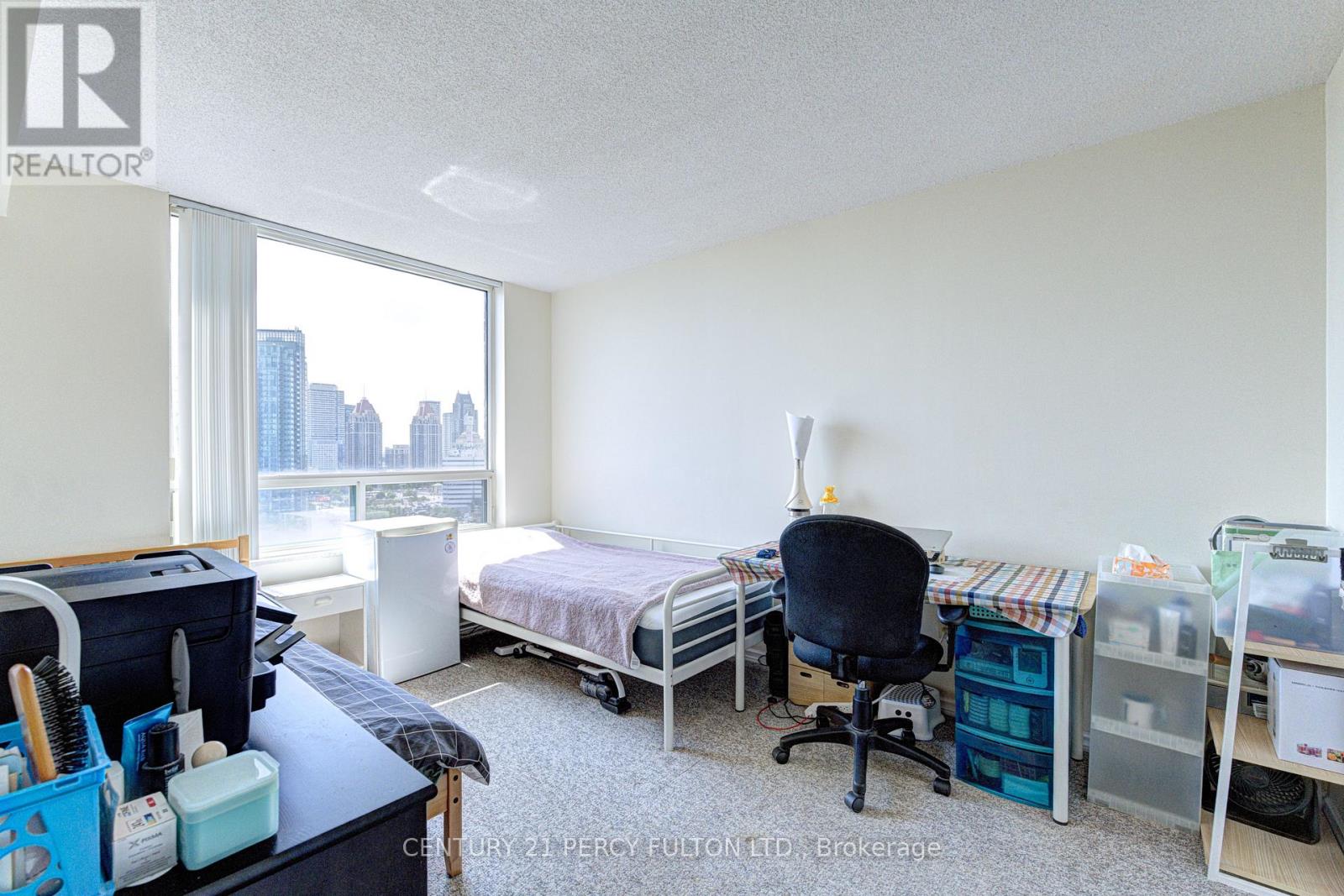#2006 285 ENFIELD PLACE - Image 12