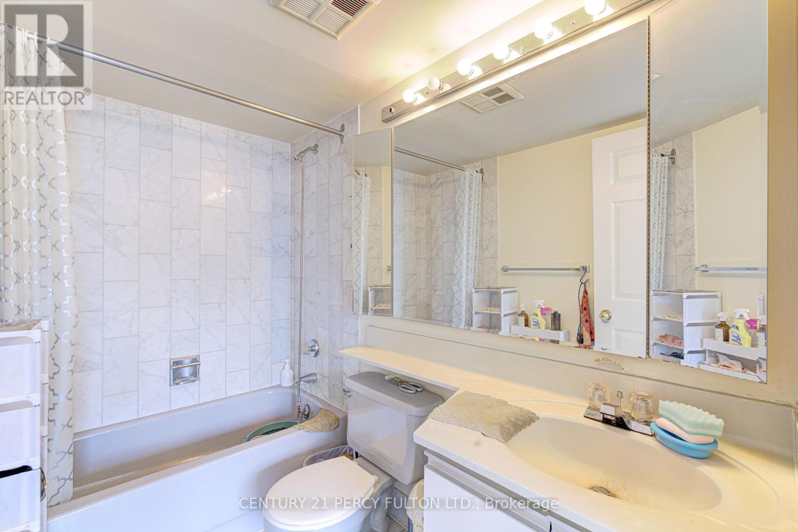 #2006 285 ENFIELD PLACE - Image 18
