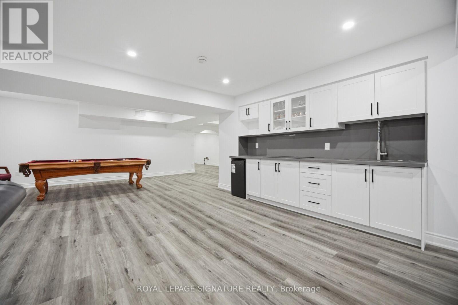 2130 AUTUMN BREEZE DRIVE N - 33