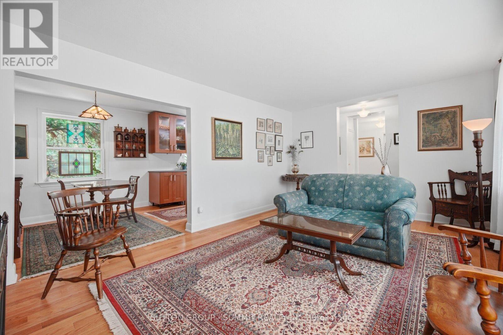 25 ARCH ROAD - 13